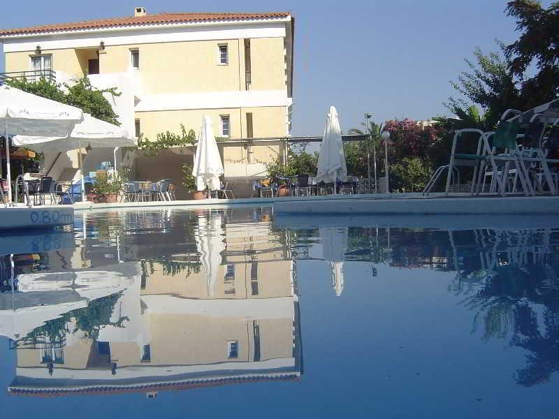 Paradise Hotel Samos Town Luaran gambar