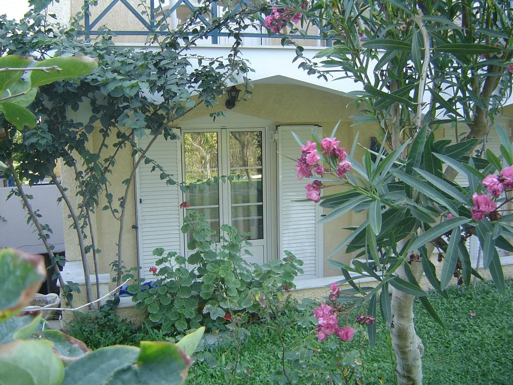 Paradise Hotel Samos Town Bilik gambar